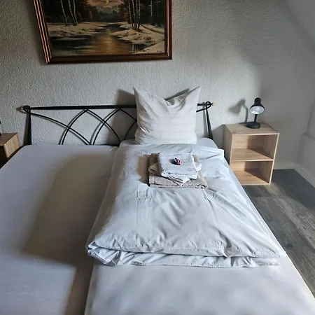 Zur Schmiede ホテル Heiningen