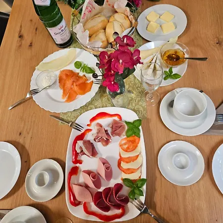 Zur Schmiede Heiningen